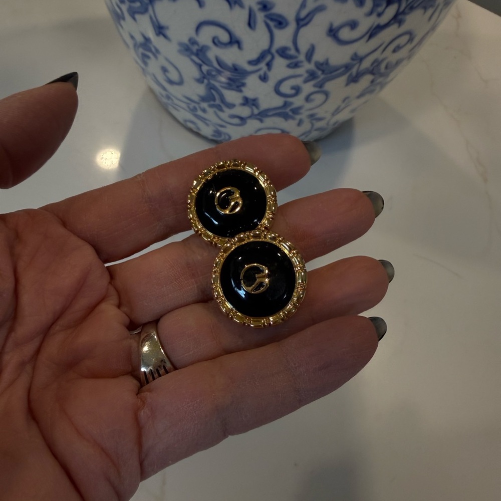 🇺🇸St. John Gold and Black Earrings